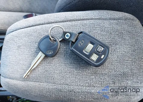 2004 Hyundai Sonata Gls/Lx z USA, uszkodzony, nr VIN KMHWF35H64A918498